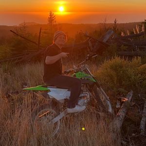 Meet your Posher, Ethan